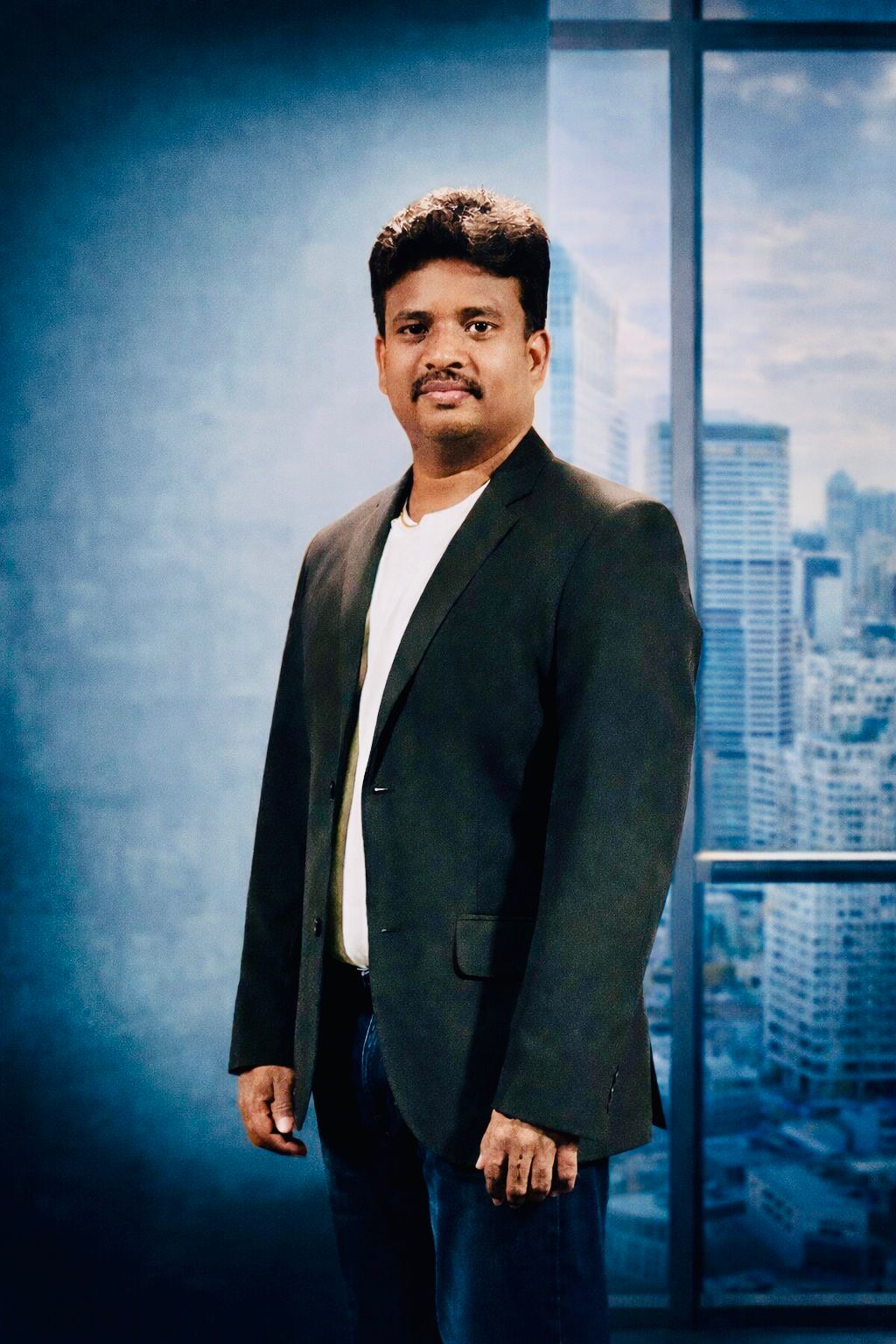 Johnson I – CEO, Shalom Infotech